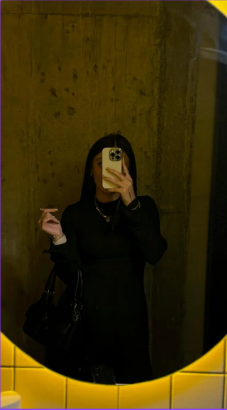 <em>Martina B.</em>